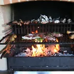 B&B Touloumo *