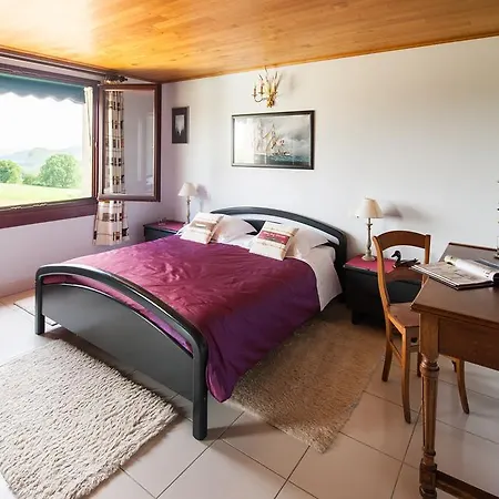 Touloumo Bed & Breakfast