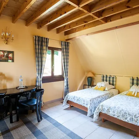 Touloumo Bed & Breakfast Mayrac