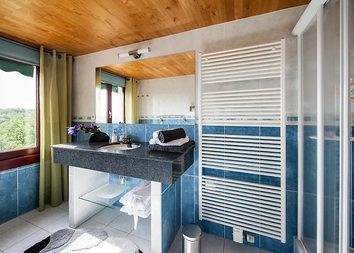 Touloumo Bed & Breakfast Mayrac