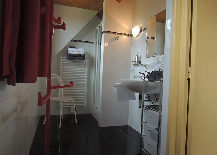 Touloumo Bed & Breakfast