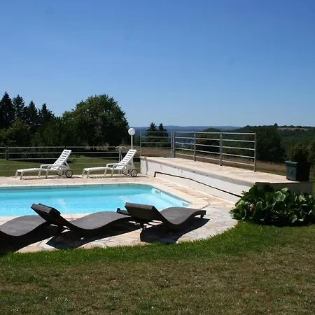 Touloumo Bed & Breakfast Mayrac