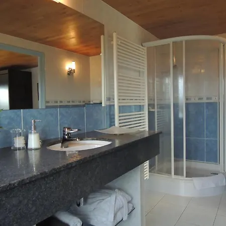 Touloumo Bed & Breakfast Mayrac