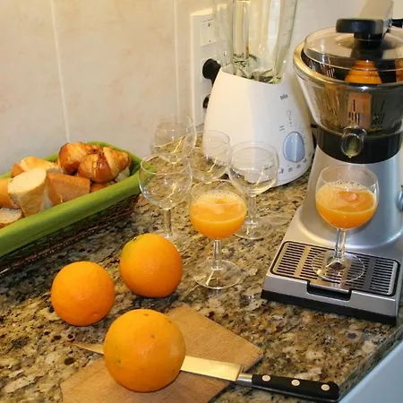 Touloumo Bed & Breakfast *